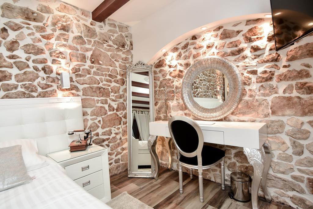 Casa Di Nikola Vila