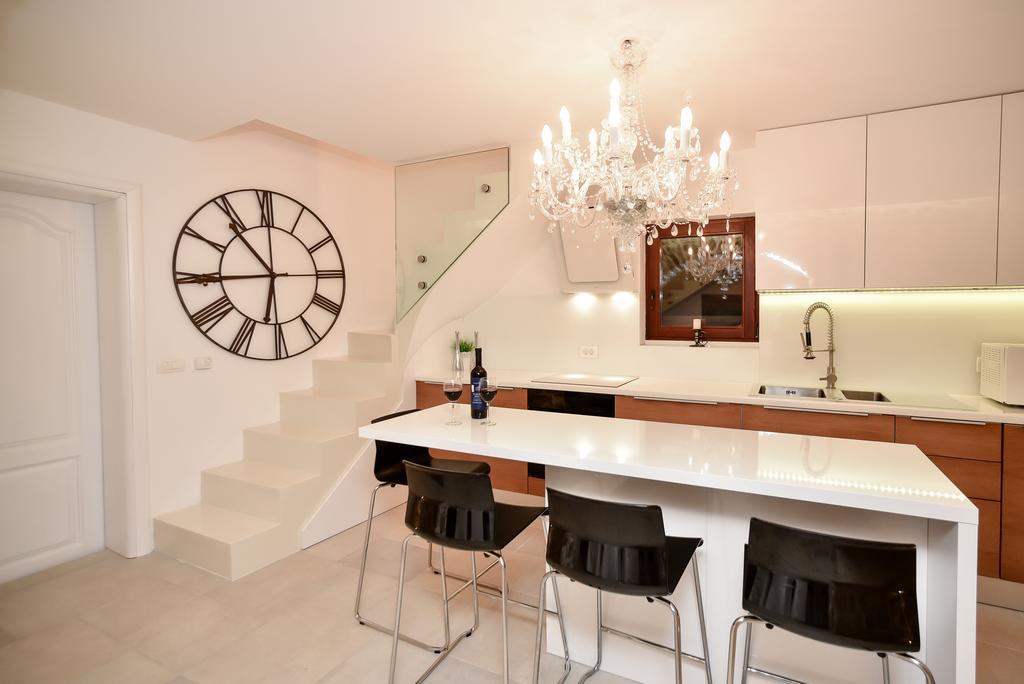 Casa Di Nikola Vila