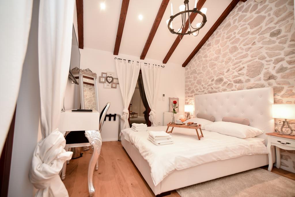 Casa Di Nikola *